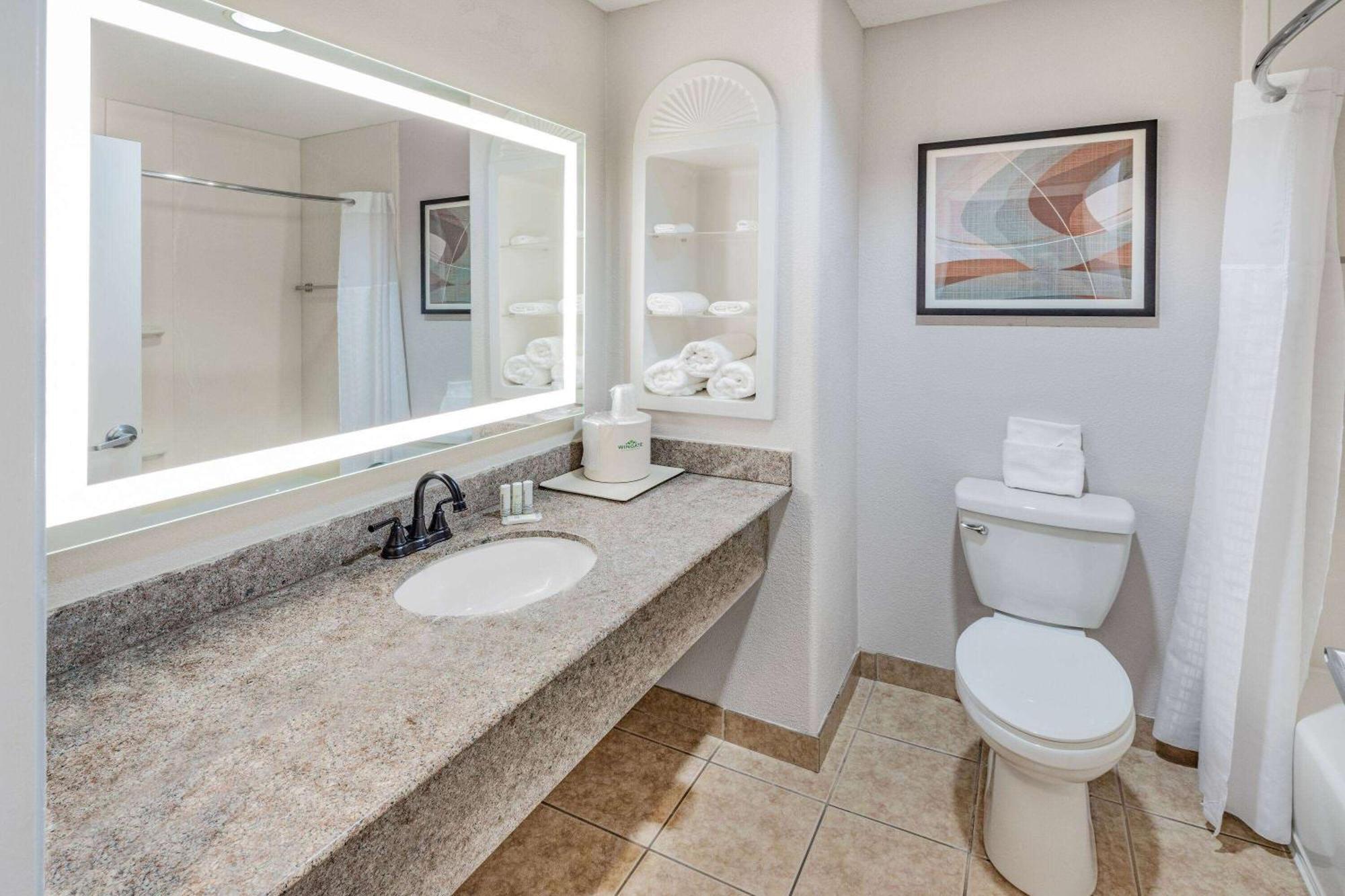 Hotel Wingate By Wyndham Houston Bush Intercontinental Airport Aldine Exterior foto